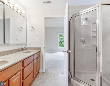9700 Whitley Park Place - Photo Thumbnail 22