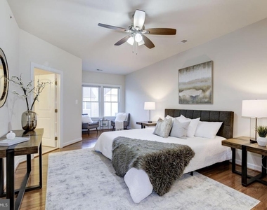 122 Parkview Avenue - Photo Thumbnail 3