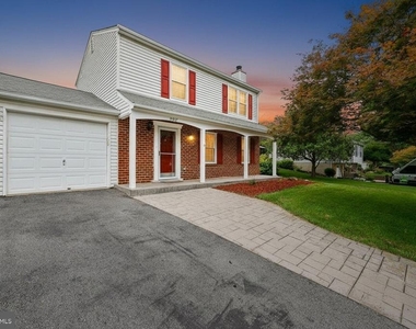 10417 Carlyn Ridge Road - Photo Thumbnail 32