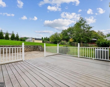 10417 Carlyn Ridge Road - Photo Thumbnail 25