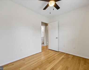 10417 Carlyn Ridge Road - Photo Thumbnail 18