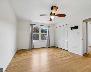 10417 Carlyn Ridge Road - Photo Thumbnail 11