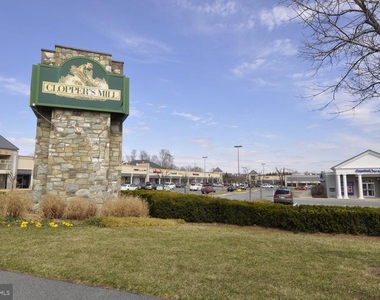 12031 Panthers Ridge Drive - Photo Thumbnail 24