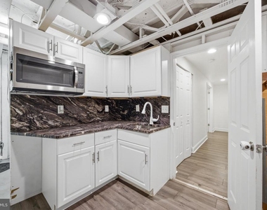 8609 Hawk Run Terrace - Photo Thumbnail 26