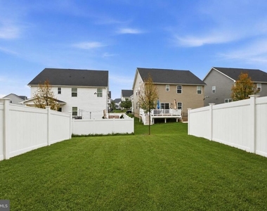 7326 Isabella Road - Photo Thumbnail 35