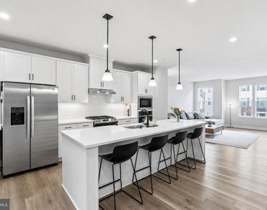 7326 Isabella Road - Photo Thumbnail 2