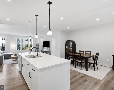 7326 Isabella Road - Photo Thumbnail 6