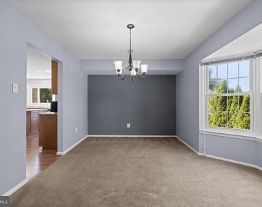 4706 Bates Drive - Photo Thumbnail 13
