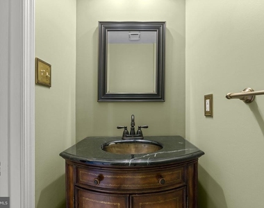 4706 Bates Drive - Photo Thumbnail 19