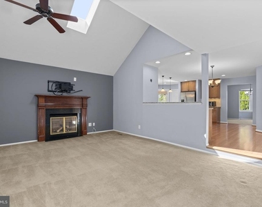 4706 Bates Drive - Photo Thumbnail 10