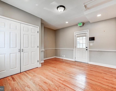 8345 Main Street - Photo Thumbnail 4