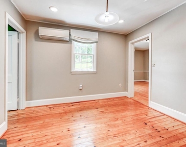 8345 Main Street - Photo Thumbnail 10