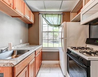 8345 Main Street - Photo Thumbnail 7