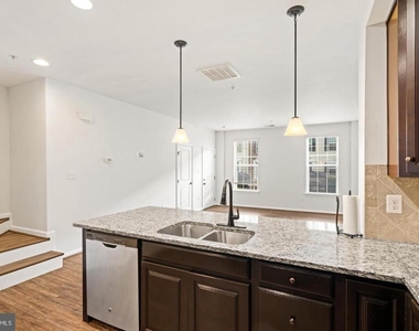 6408 Walcott Lane - Photo Thumbnail 3