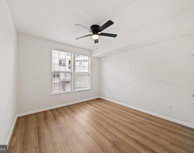 6408 Walcott Lane - Photo Thumbnail 8