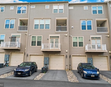 6408 Walcott Lane - Photo Thumbnail 10