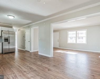 670 White Rock Road - Photo Thumbnail 6