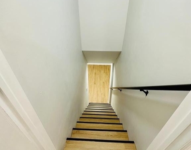 5906 Leewood Avenue - Photo Thumbnail 13