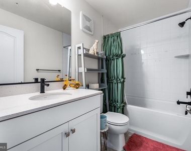 4520 Reaney Ln - Photo Thumbnail 18