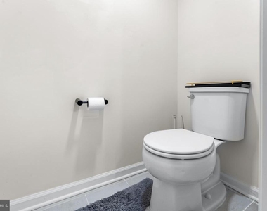 4520 Reaney Ln - Photo Thumbnail 15