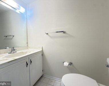 23 Valley Crossing Circle - Photo Thumbnail 6