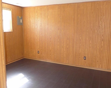 23 Valley Crossing Circle - Photo Thumbnail 17
