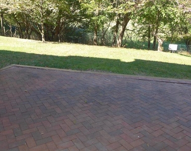 23 Valley Crossing Circle - Photo Thumbnail 21