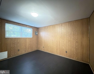 23 Valley Crossing Circle - Photo Thumbnail 14