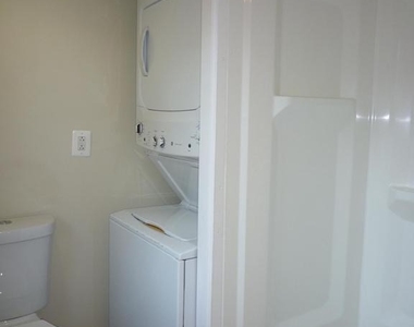 504 S Washington Street - Photo Thumbnail 16