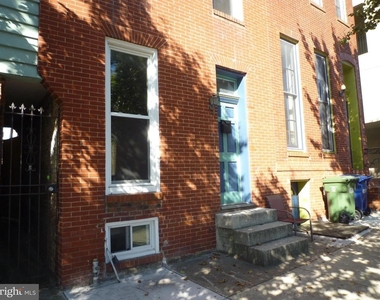 504 S Washington Street - Photo Thumbnail 5