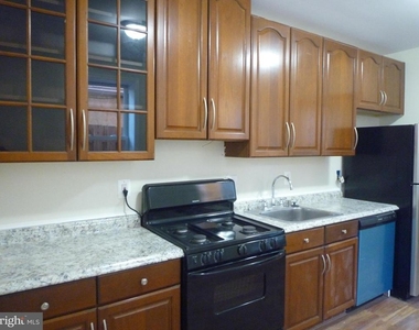 504 S Washington Street - Photo Thumbnail 13
