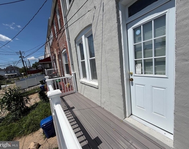 125 N Monastery Avenue - Photo Thumbnail 31