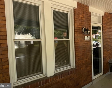 125 N Monastery Avenue - Photo Thumbnail 19