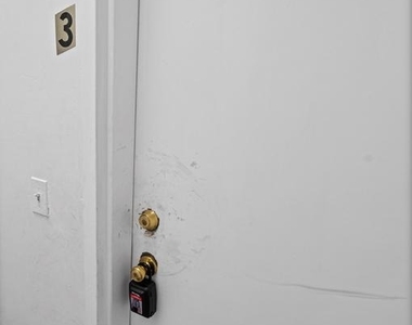 113 W 22nd Street - Photo Thumbnail 12