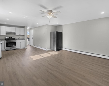 113 W 22nd Street - Photo Thumbnail 3