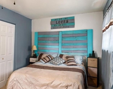 101 Crest Avenue - Photo Thumbnail 7