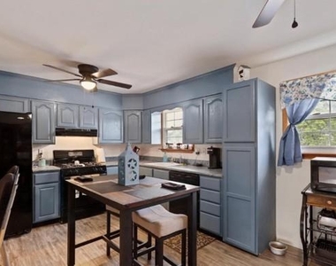 101 Crest Avenue - Photo Thumbnail 3