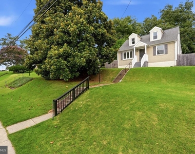 10 Birch Avenue - Photo Thumbnail 1