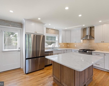 706 Sonora Avenue - Photo Thumbnail 22