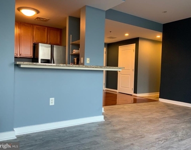 105 Christina Landing Drive - Photo Thumbnail 24