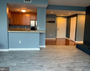 105 Christina Landing Drive - Photo Thumbnail 23