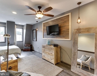1634 Kramer Street Ne - Photo Thumbnail 6