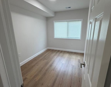 2801 Q Street Se - Photo Thumbnail 5