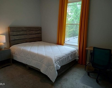 1012 Cook Road - Photo Thumbnail 4