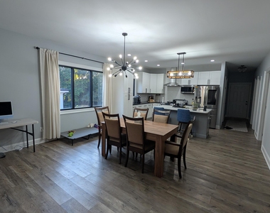 1012 Cook Road - Photo Thumbnail 10