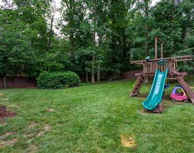 505 Northwood Drive - Photo Thumbnail 25