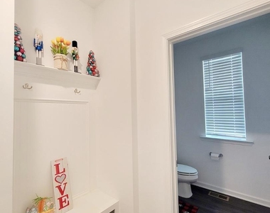 117 Scoville Road - Photo Thumbnail 8