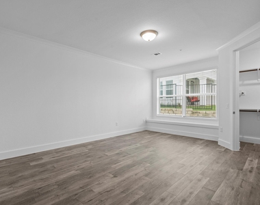 1664 Hillside Terrace - Photo Thumbnail 23
