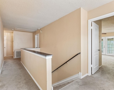1300 Chalk Ln - Photo Thumbnail 19