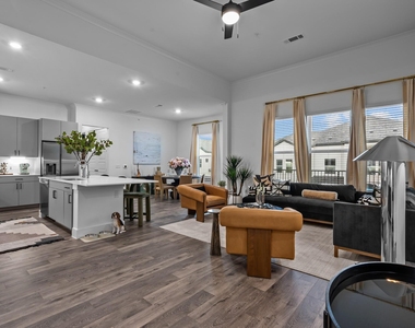 1664 Hillside Terrace - Photo Thumbnail 17